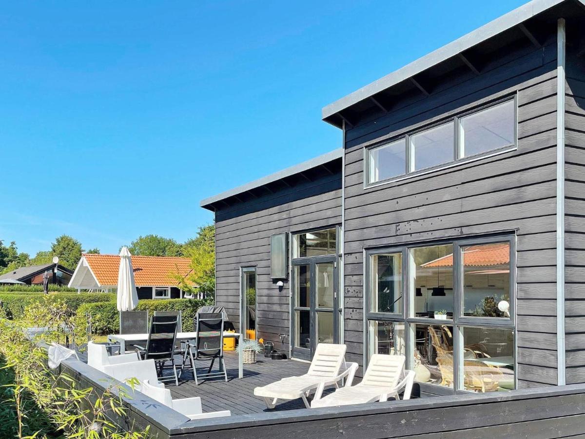 6 Person Holiday Home In Bjert Sønder Bjert Екстериор снимка